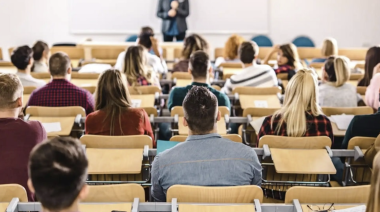 Jornada de orientación vocacional en la Casa de Jóvenes