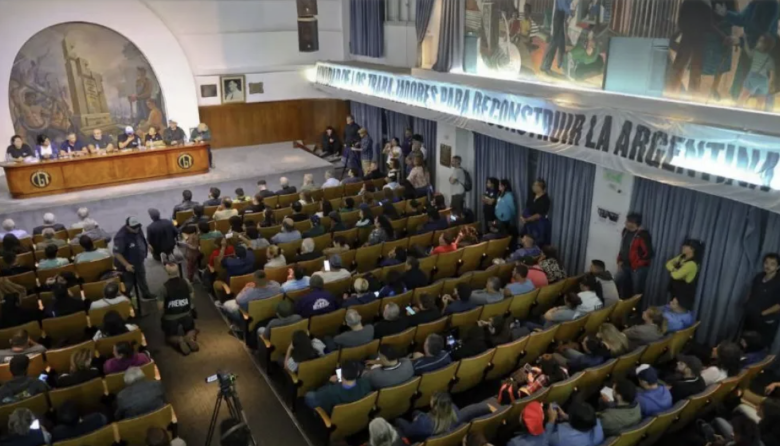La CGT rechazó la apertura de importaciones electrónicas y respaldó el reclamo de la UOM en Tierra del Fuego