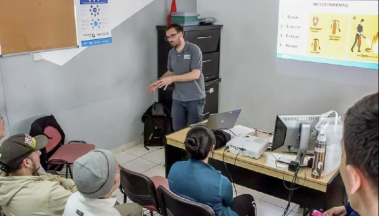 Brindan capacitaciones destinadas a fortalecer la prevención y la seguridad en los distintos espacios municipales