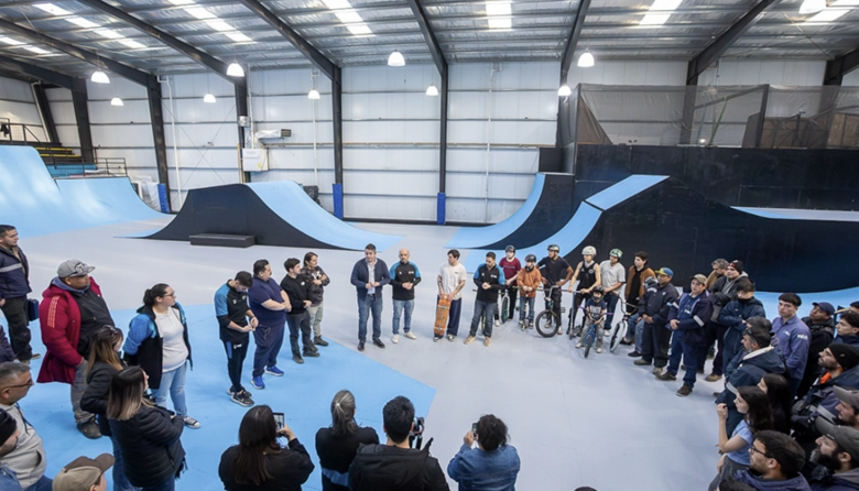 Martín Perez recorrió el renovado Parque Municipal de Deportes Urbanos