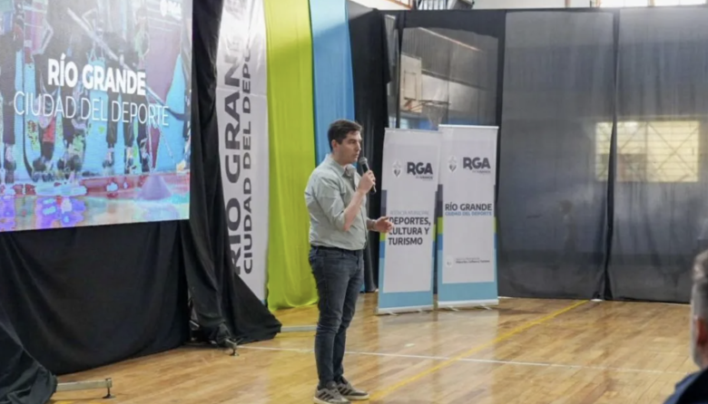 Río Grande fortalece sus políticas deportivas con evaluaciones de salud y condición física en las infancias