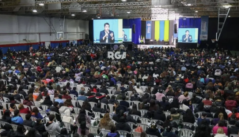 Más de 2.000 personas se inscribieron al curso universitario sobre prevención del suicidio