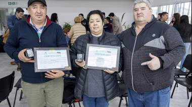 Productores de Río Grande reciben el Sello Avícola Municipal