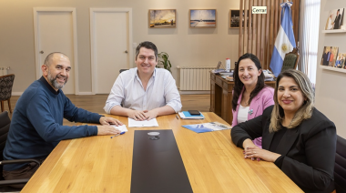 El Municipio de Río Grande y CLACSO refuerzan su compromiso con la capacitación