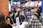 Río Grande llevó la Vigilia por Malvinas a la Feria Internacional de Turismo